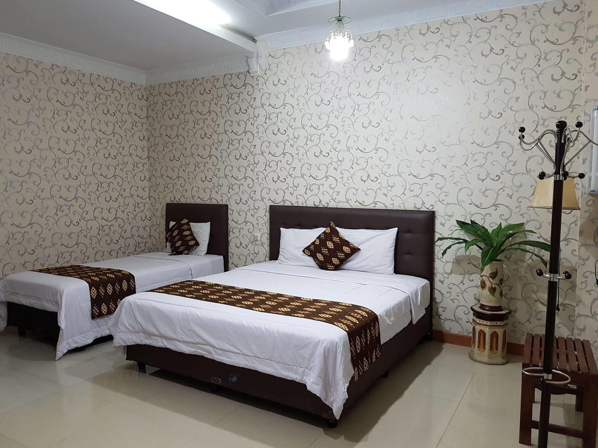 Rene Hotel Γιογκιακάρτα Εξωτερικό φωτογραφία