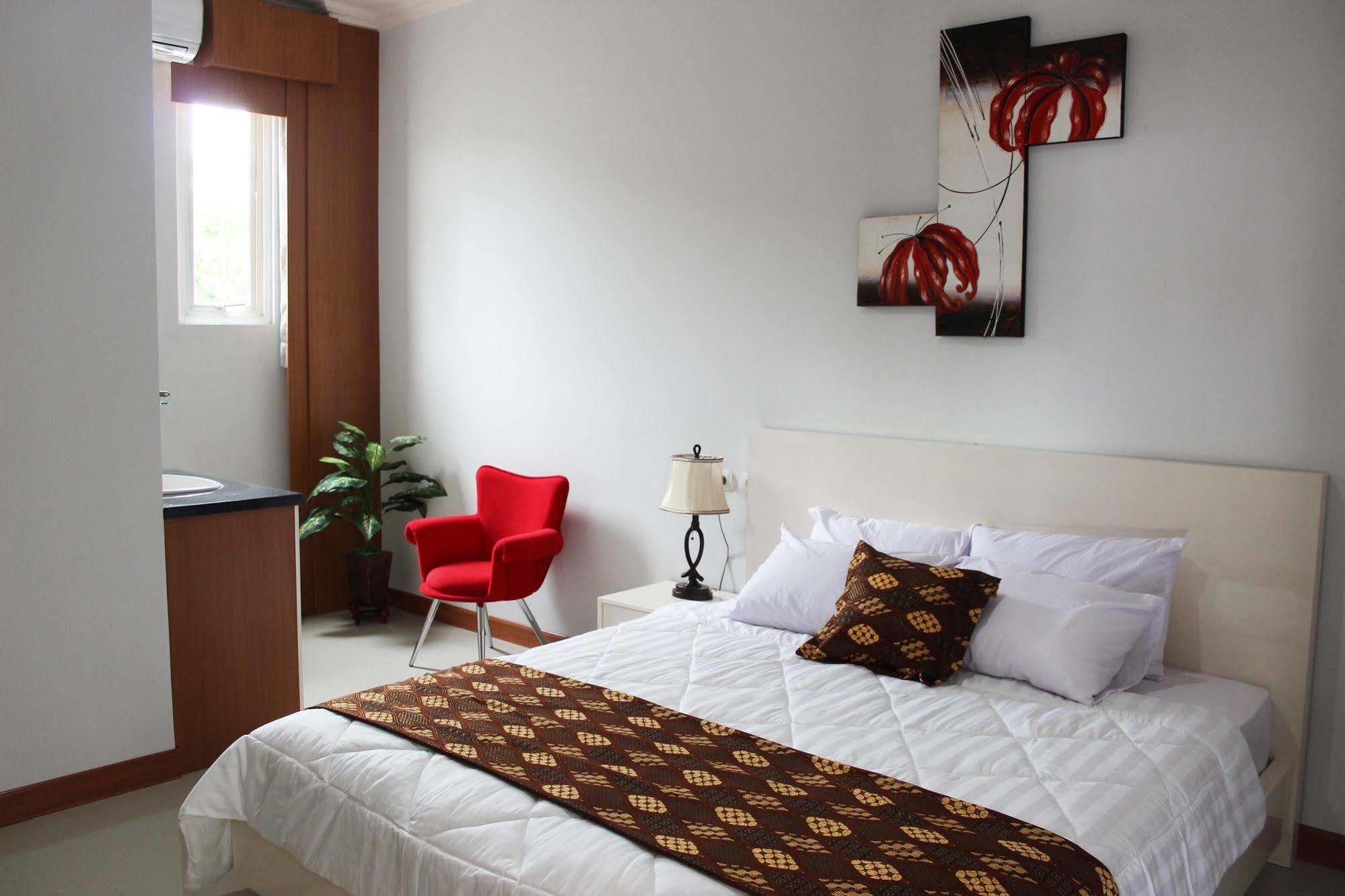 Rene Hotel Γιογκιακάρτα Εξωτερικό φωτογραφία