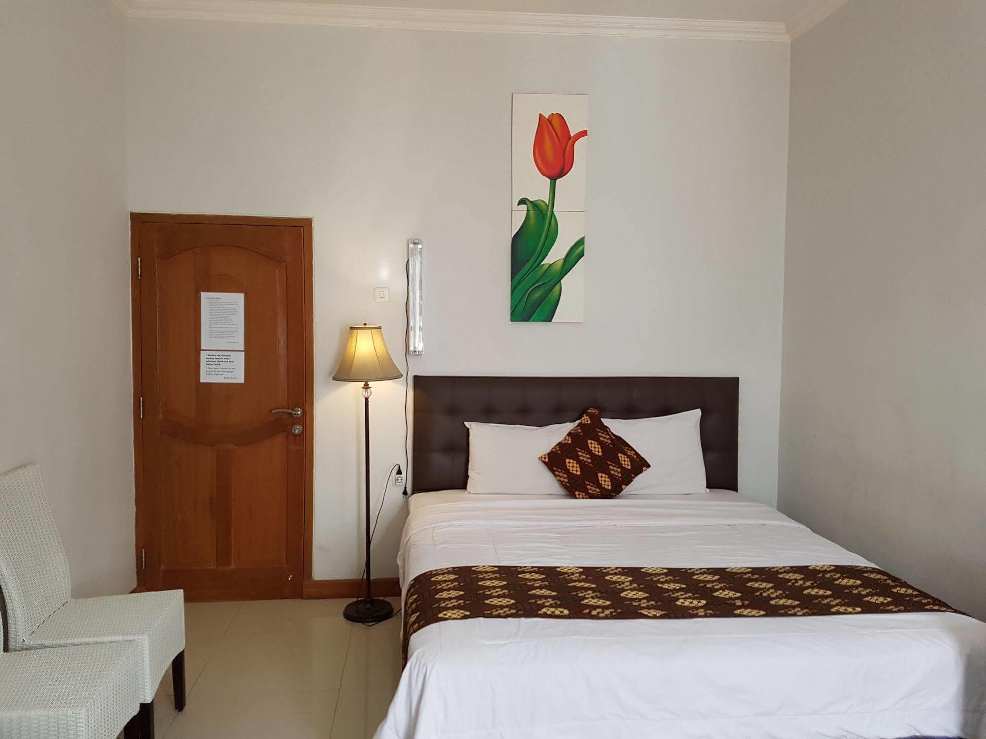 Rene Hotel Γιογκιακάρτα Εξωτερικό φωτογραφία