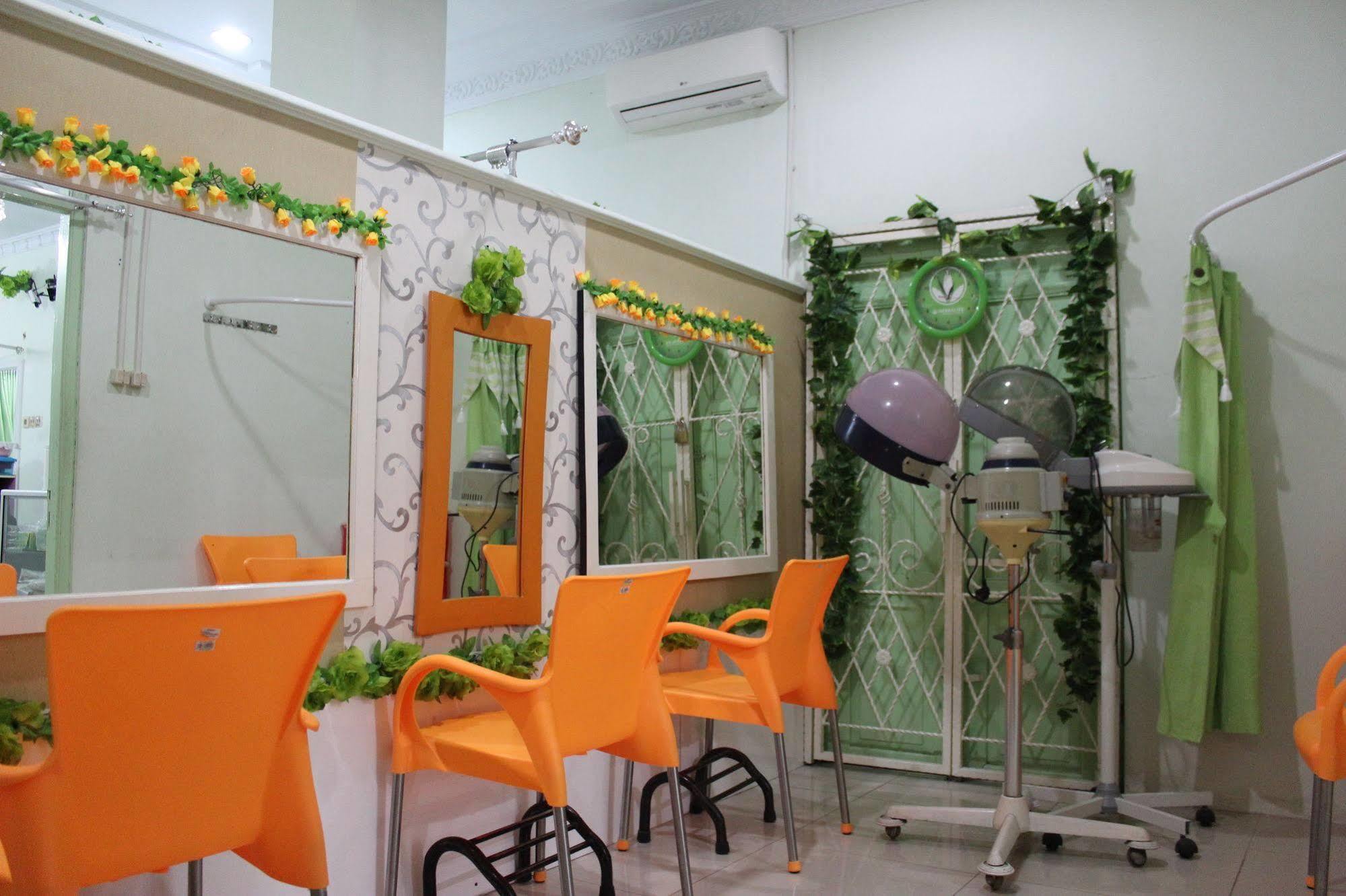 Rene Hotel Γιογκιακάρτα Εξωτερικό φωτογραφία